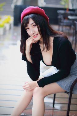 翘臀美女